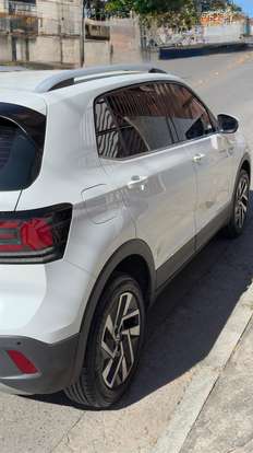 VOLKSWAGEN-T-CROSS-2024