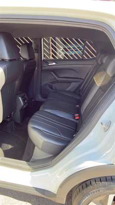 VOLKSWAGEN-T-CROSS-2024