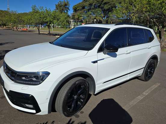 VOLKSWAGEN-TIGUAN-2.0 350 TSI GASOLINA ALLSPACE R-LINE 4MOTION DSG VOLKSWAGEN-TIGUAN-2021