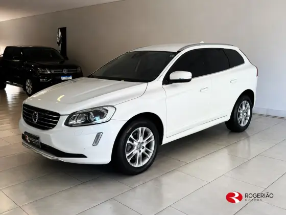 VOLVO XC60 2.0 T5 DYNAMIC FWD TURBO GASOLINA 4P AUTOMÁTICO VOLVO XC60 2.0 T5 DYNAMIC FWD TURBO GASOLINA 4P AUTOMÁTICO