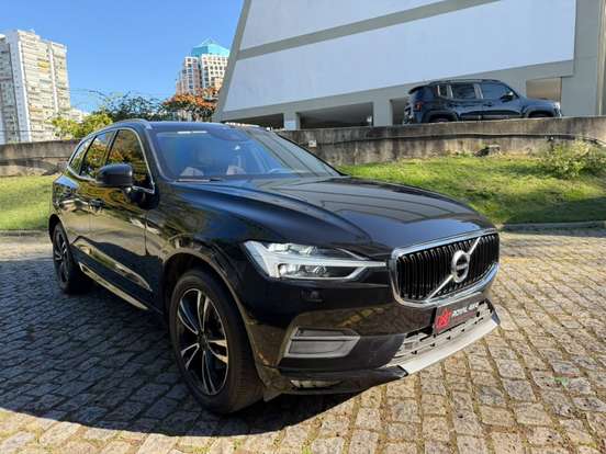 VOLVO-XC60-2.0 T5 GASOLINA MOMENTUM AWD GEARTRONIC VOLVO-XC60-2019