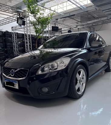 VOLVO-C30-2010