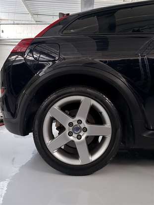 VOLVO-C30-2010