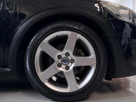 VOLVO-C30-2.0 GASOLINA 2P AUTOMÁTICO VOLVO-C30-2010