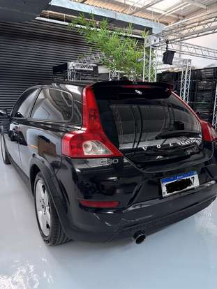 VOLVO-C30-2010