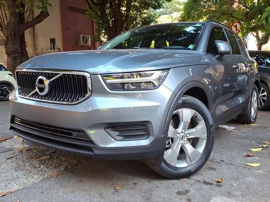 VOLVO-XC40-2.0 T4 GASOLINA GEARTRONIC VOLVO-XC40-2019