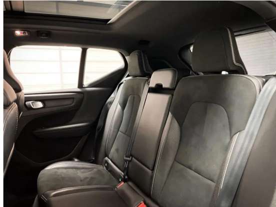 VOLVO-XC40-2.0 T5 GASOLINA R-DESIGN AWD GEARTRONIC VOLVO-XC40-2019