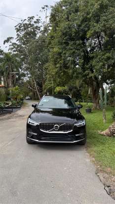 VOLVO-XC60-2021