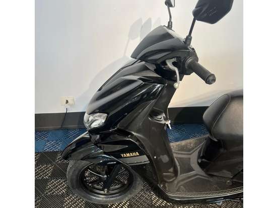 YAMAHA-FLUO 125 ABS-2022