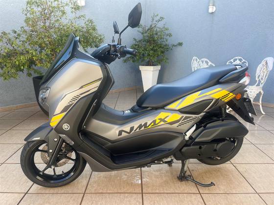 YAMAHA NMAX CONNECTED 160 SE ABS 