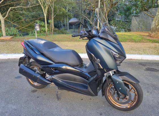 YAMAHA XMAX ABS 