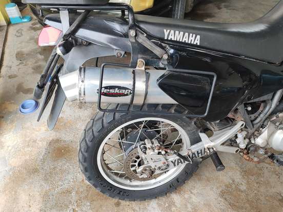 YAMAHA-XT 600 E-2004