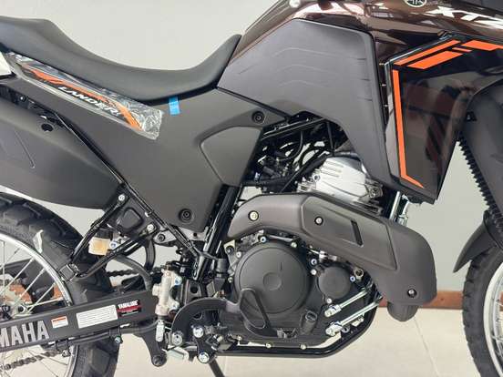 YAMAHA-XTZ 250 LANDER CONNECTED-2026