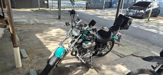 YAMAHA XV VIRAGO 750 