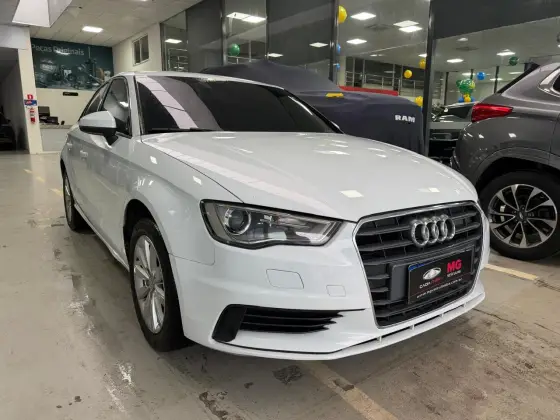 AUDI A3 1.4 TFSI SEDAN ATTRACTION 16V FLEX 4P TIPTRONIC