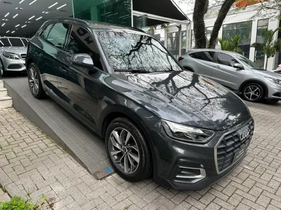 AUDI Q5 2.0 45 TFSI GASOLINA PRESTIGE QUATTRO S TRONIC AUDI Q5 2.0 45 TFSI GASOLINA PRESTIGE QUATTRO S TRONIC