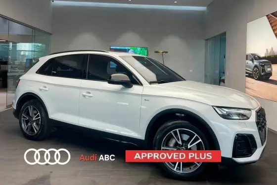 AUDI Q5 2.0 55 TFSIE PHEV PERFORMANCE BLACK QUATTRO S TRONIC AUDI Q5 2.0 55 TFSIE PHEV PERFORMANCE BLACK QUATTRO S TRONIC