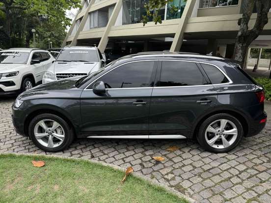 AUDI-Q5-2.0 TFSI GASOLINA SECURITY S TRONIC AUDI-Q5-2019