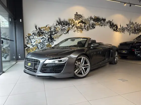 AUDI R8 5.2 FSI QUATTRO SPYDER V10 40V GASOLINA 2P S TRONIC AUDI R8 5.2 FSI QUATTRO SPYDER V10 40V GASOLINA 2P S TRONIC