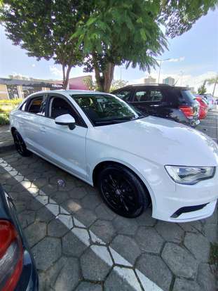 AUDI-A3-2015