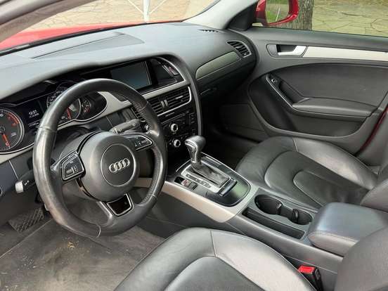 AUDI-A4-2014