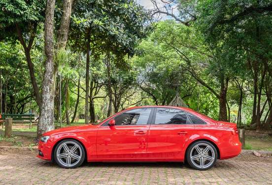 AUDI-A4-2014
