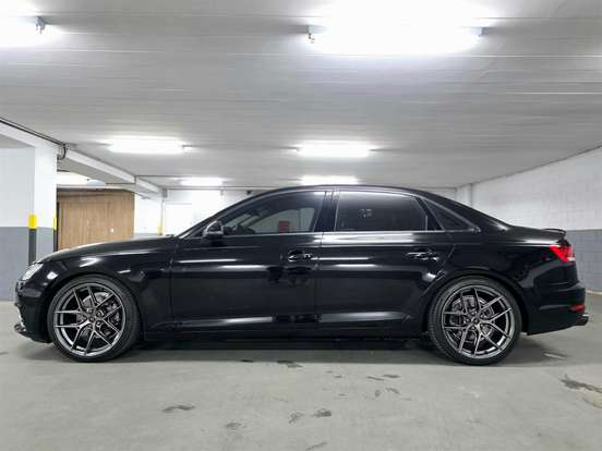 AUDI-A4-2016