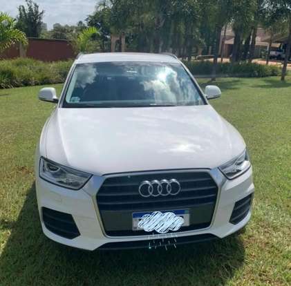 AUDI-Q3-2017