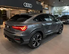 AUDI Q3 2.0 40 TFSI GASOLINA SPORTBACK PERFORMANCE BLACK PLUS QUATTRO TIPTRONIC AUDI Q3 2.0 40 TFSI GASOLINA SPORTBACK PERFORMANCE BLACK PLUS QUATTRO TIPTRONIC