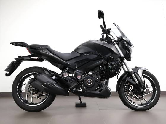 BAJAJ DOMINAR 400 