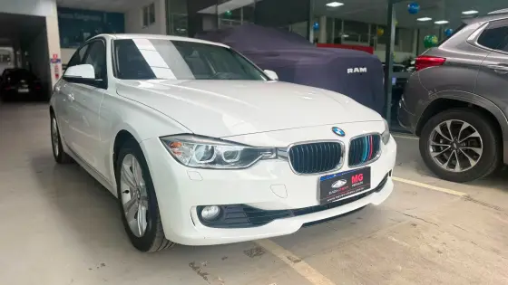 BMW 320i 2.0 16V TURBO ACTIVE FLEX 4P AUTOMÁTICO BMW 320i 2.0 16V TURBO ACTIVE FLEX 4P AUTOMÁTICO