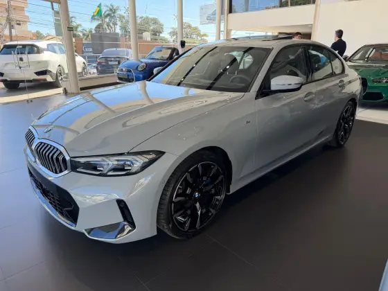BMW 320i 2.0 16V TURBO FLEX M SPORT AUTOMÁTICO BMW 320i 2.0 16V TURBO FLEX M SPORT AUTOMÁTICO
