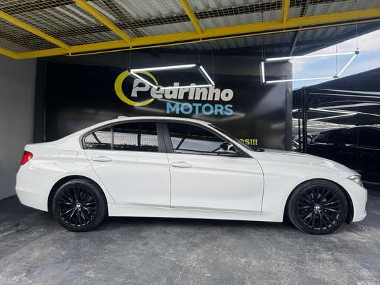 BMW-320i-2.0 16V TURBO ACTIVE FLEX 4P AUTOMÁTICO BMW-320i-2013