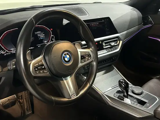 BMW-330e-2.0 16V TURBO HÍBRIDO M SPORT AUTOMÁTICO BMW-330e-2021