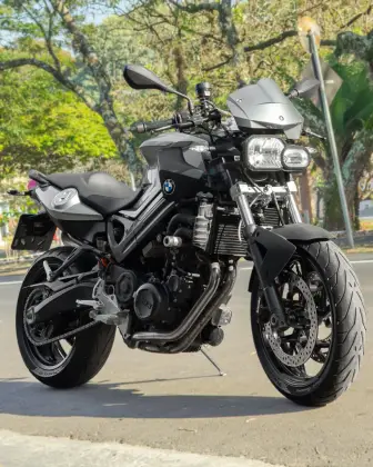 BMW F 800 R BMW F 800 R