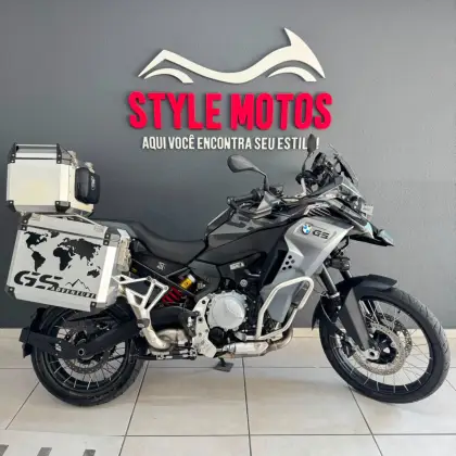 BMW F 850 GS ADVENTURE PREMIUM BMW F 850 GS ADVENTURE PREMIUM