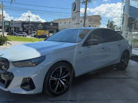 BMW-i5-ELÉTRICO XDRIVE60 M SPORT BMW-i5-2024