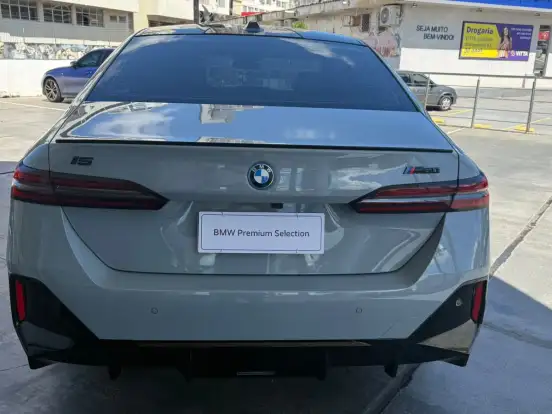BMW-i5-ELÉTRICO XDRIVE60 M SPORT BMW-i5-2024