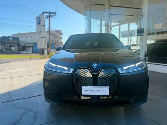 BMW-iX-2023