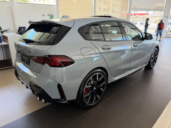 BMW-M 135i-2.0 16V TURBO GASOLINA XDRIVE STEPTRONIC BMW-M 135i-2025