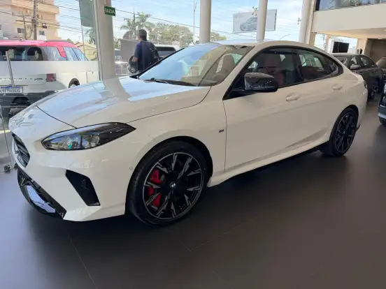 BMW-M 235i-2026