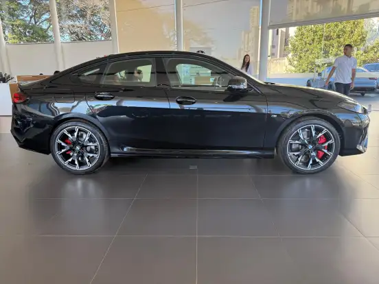 BMW-M 235i-2025