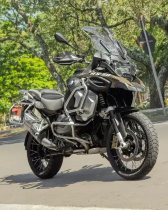 BMW R 1250 GS ADVENTURE PREMIUM + EXCLUSIVE BMW R 1250 GS ADVENTURE PREMIUM + EXCLUSIVE