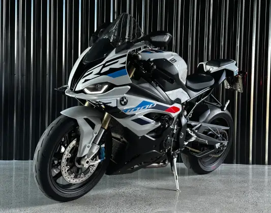 BMW S 1000 RR M BMW S 1000 RR M