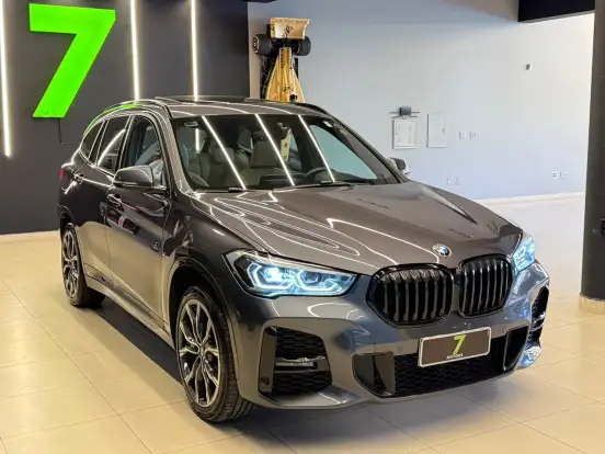 BMW-X1-2021