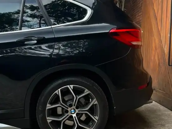 BMW-X1-2.0 16V TURBO ACTIVEFLEX SDRIVE20I X-LINE 4P AUTOMÁTICO BMW-X1-2019
