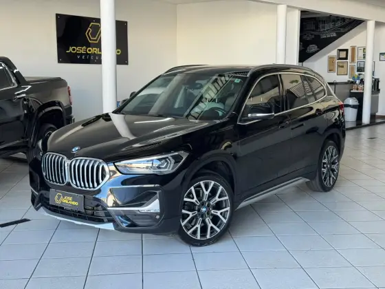 BMW X1 2.0 16V TURBO ACTIVEFLEX SDRIVE20I X-LINE 4P AUTOMÁTICO BMW X1 2.0 16V TURBO ACTIVEFLEX SDRIVE20I X-LINE 4P AUTOMÁTICO