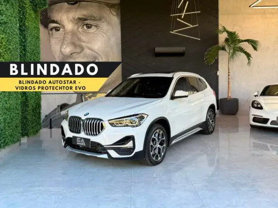 BMW X1 2.0 16V TURBO ACTIVEFLEX SDRIVE20I X-LINE 4P AUTOMÁTICO BMW X1 2.0 16V TURBO ACTIVEFLEX SDRIVE20I X-LINE 4P AUTOMÁTICO
