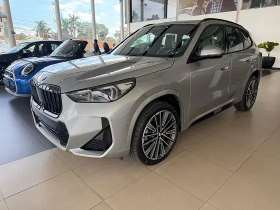 BMW X1 2.0 16V TURBO GASOLINA SDRIVE20I M SPORT STEPTRONIC BMW X1 2.0 16V TURBO GASOLINA SDRIVE20I M SPORT STEPTRONIC