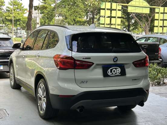 BMW-X1-2.0 16V TURBO ACTIVEFLEX SDRIVE20I 4P AUTOMÁTICO BMW-X1-2018